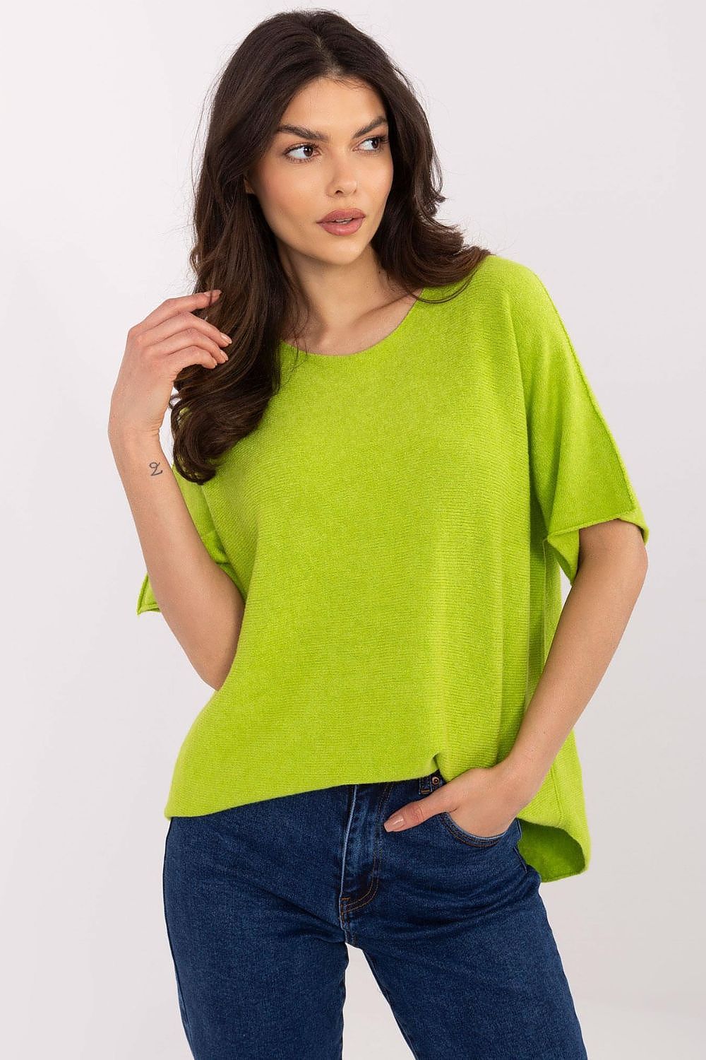 Short sleeve sweater model 209983 Italy Moda