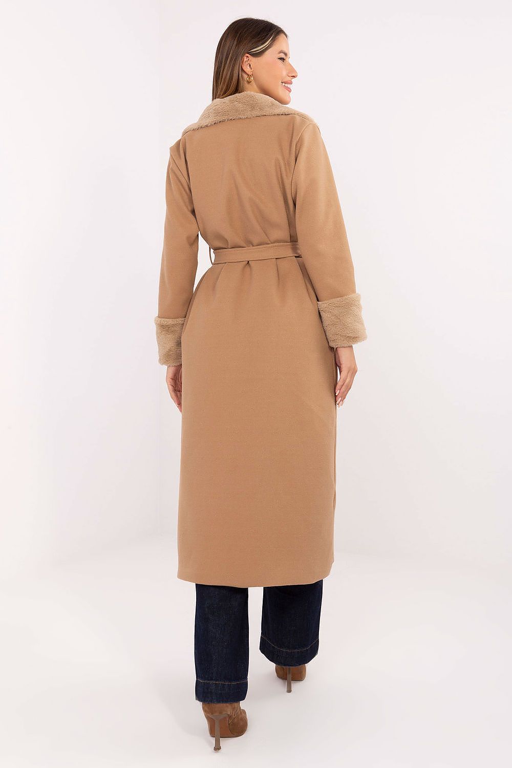Coat model 219458 Rue Paris