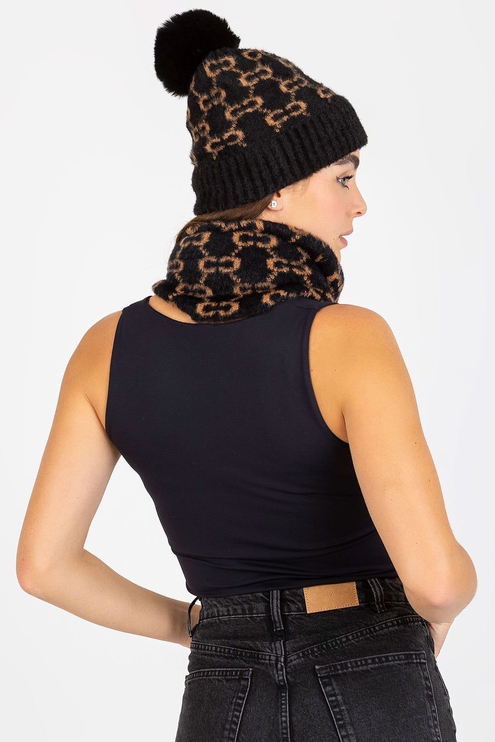 Infinity Scarf model 185918 AT - ELEMODA