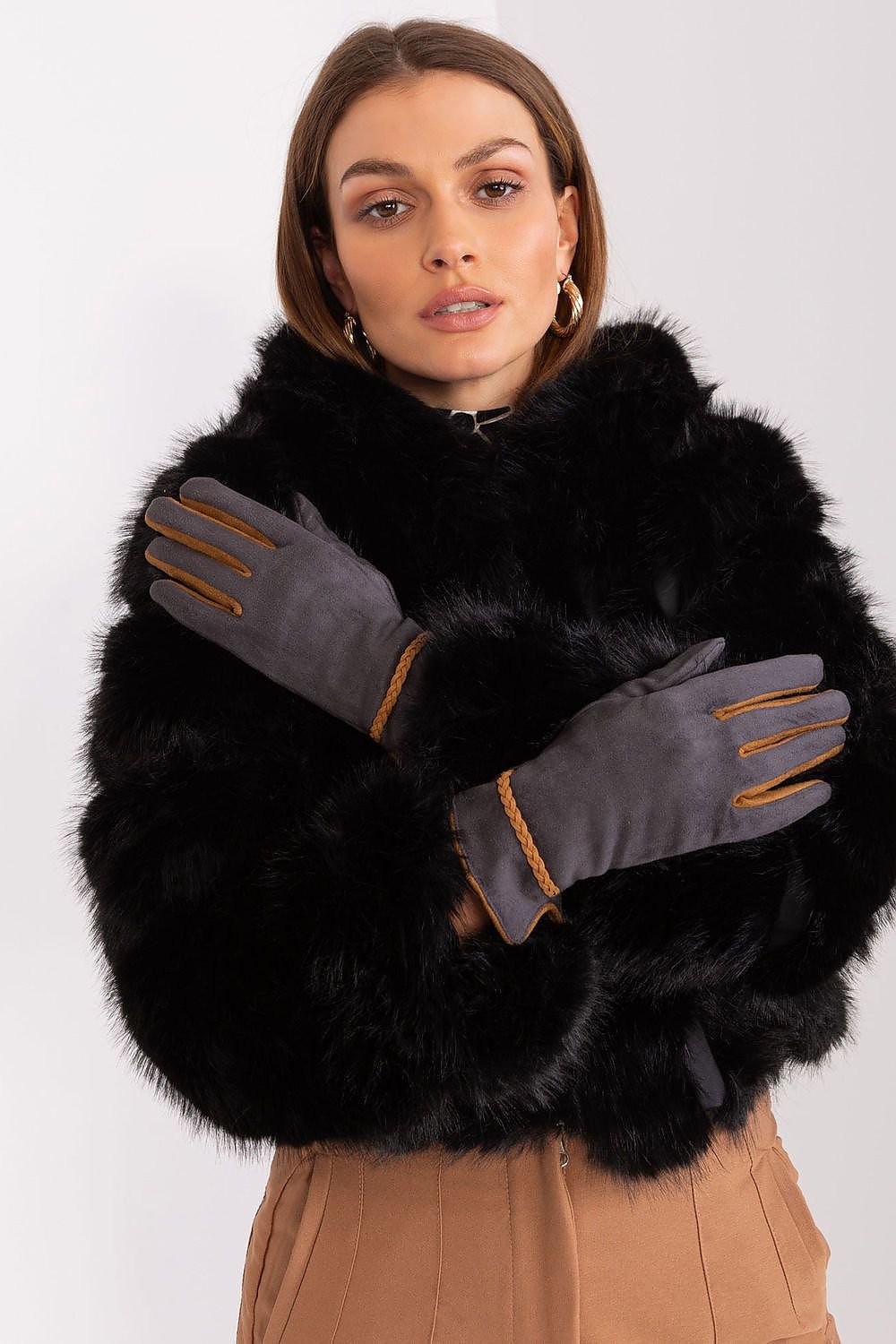 Gloves model 188835 AT - ELEMODA