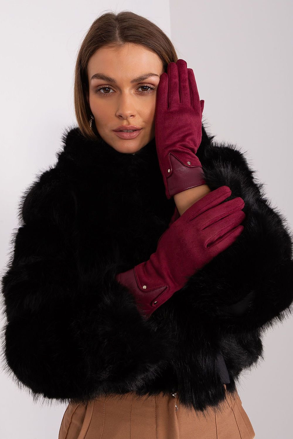 Gloves model 188289 AT - ELEMODA