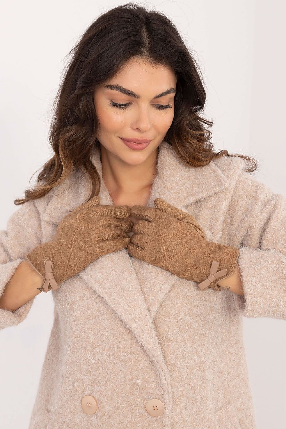 Gloves model 202494 AT - ELEMODA