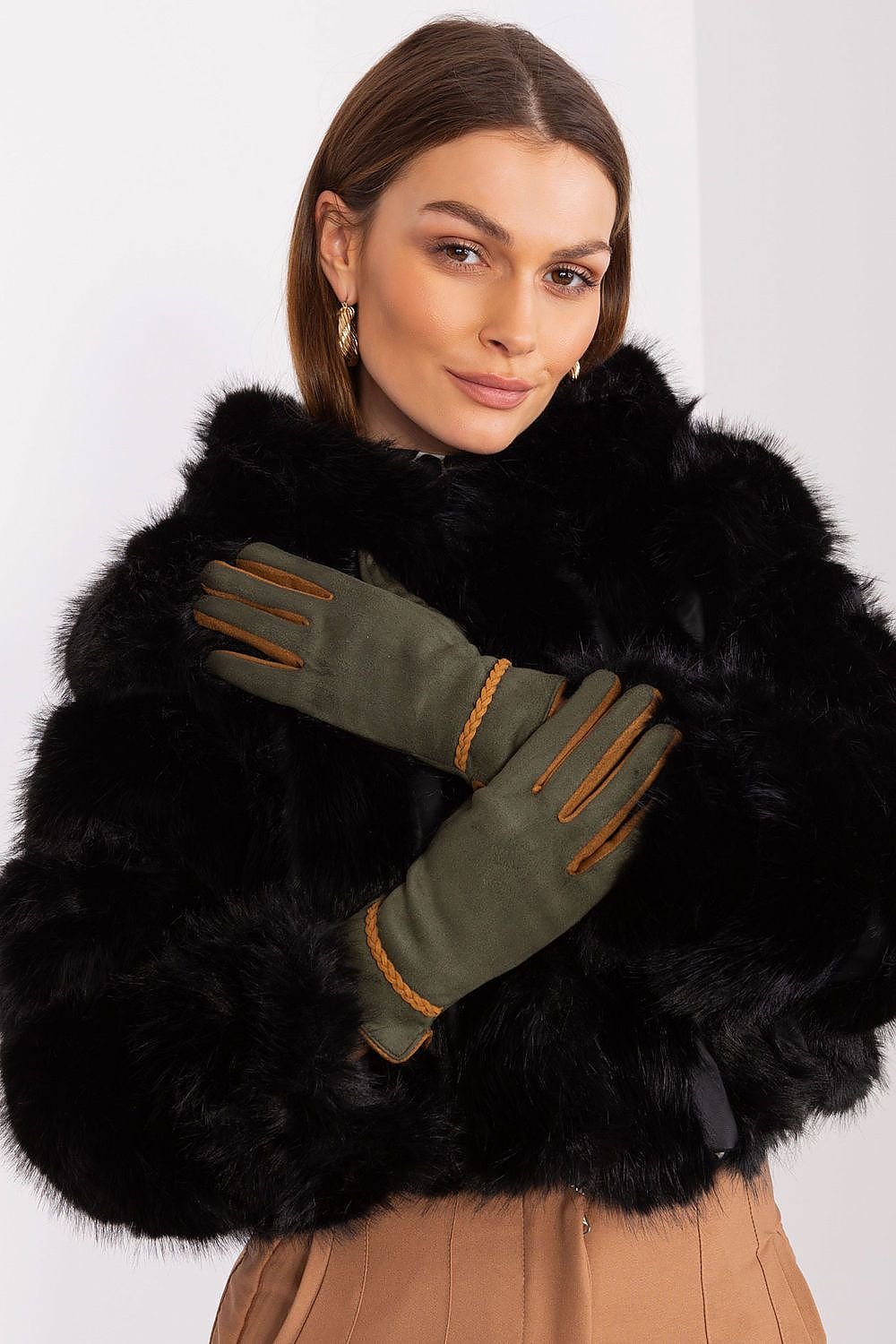 Gloves model 188835 AT - ELEMODA