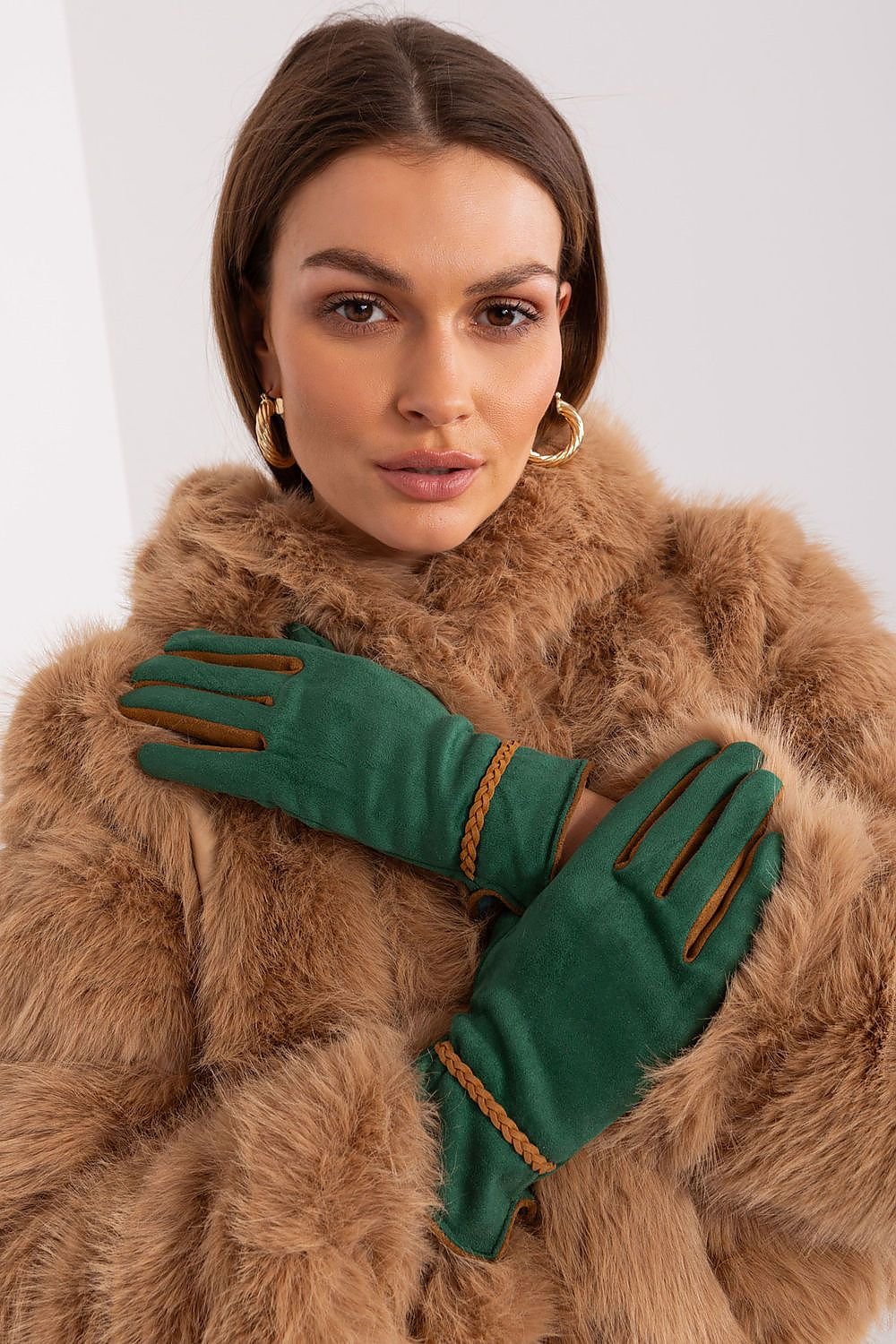 Gloves model 188835 AT - ELEMODA