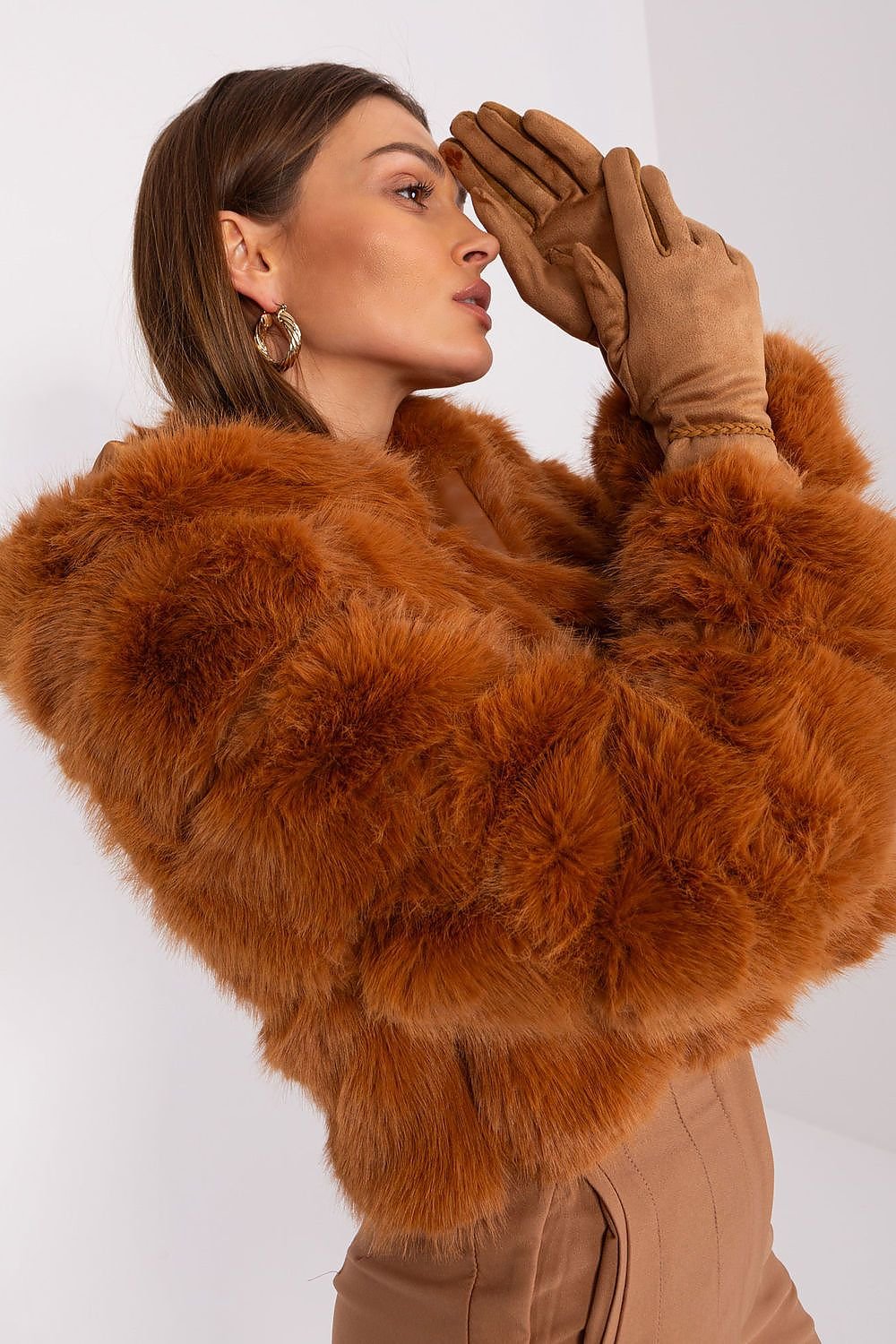 Gloves model 188835 AT - ELEMODA