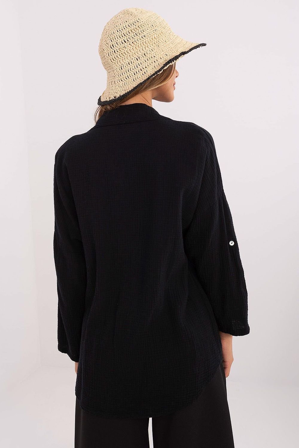 Long sleeve shirt model 210007 Italy Moda - ELEMODA