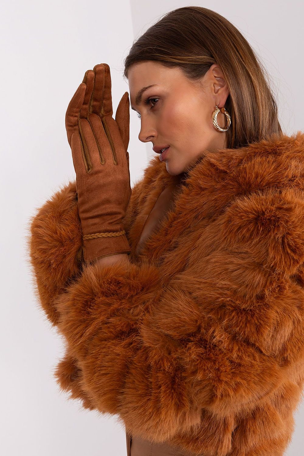 Gloves model 188835 AT - ELEMODA