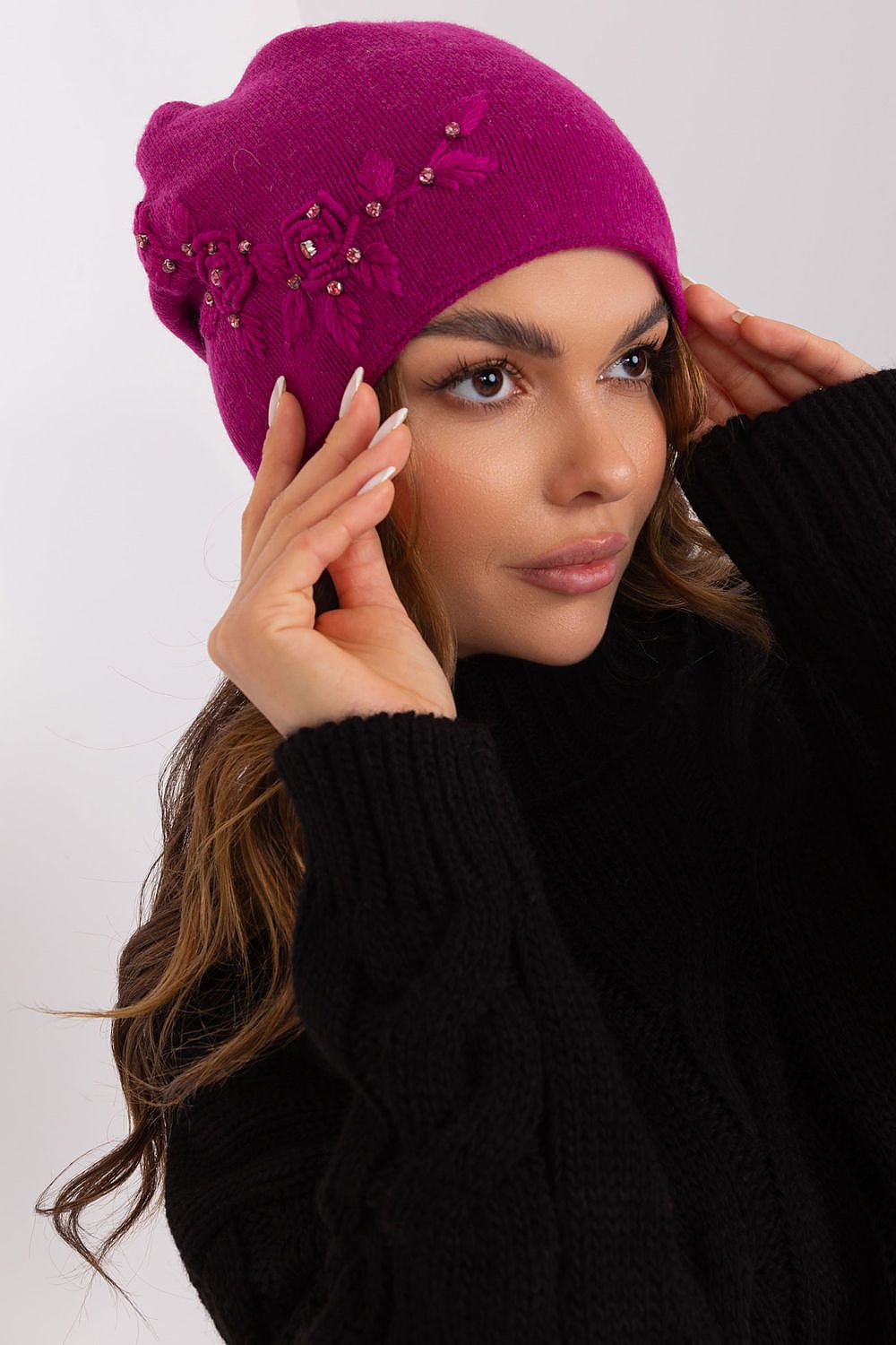 Cap model 187547 AT - ELEMODA