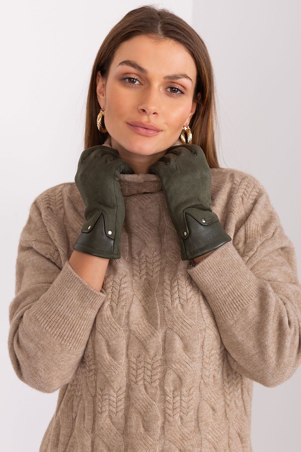Gloves model 188289 AT - ELEMODA