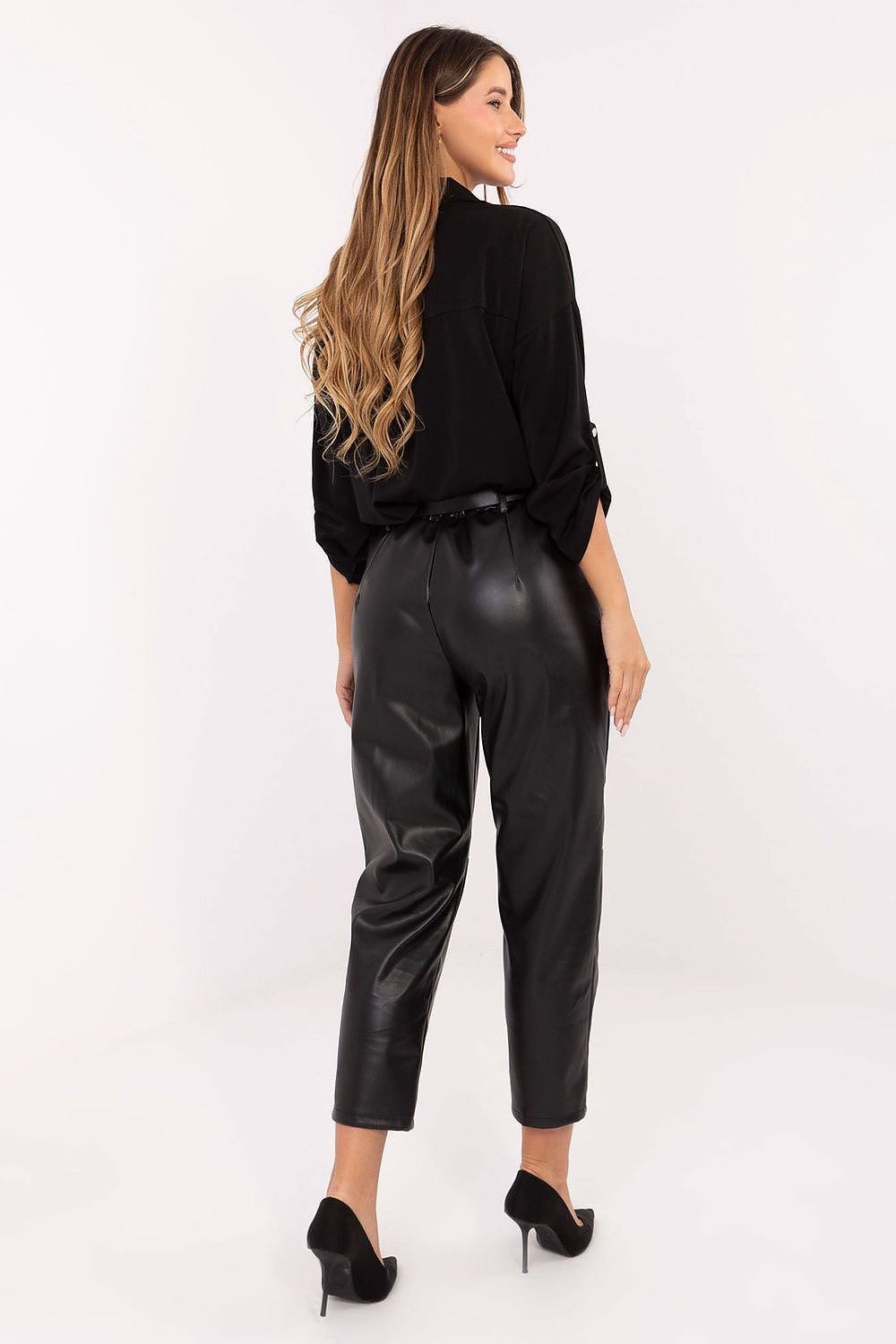 Women trousers model 219072 Rue Paris - ELEMODA