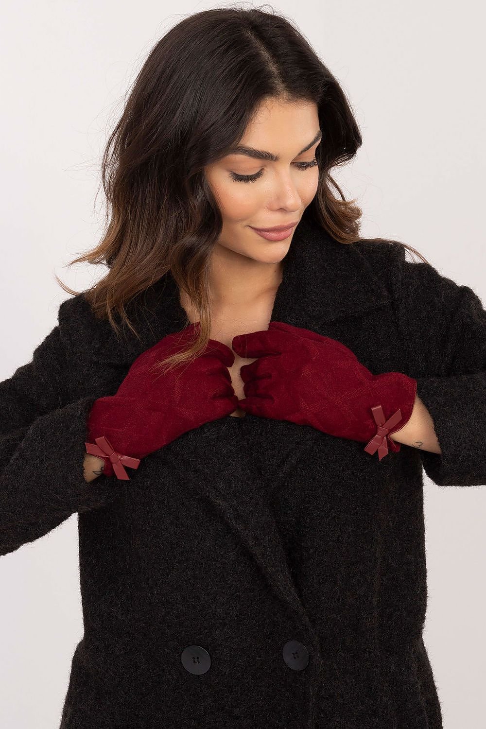 Gloves model 202494 AT - ELEMODA