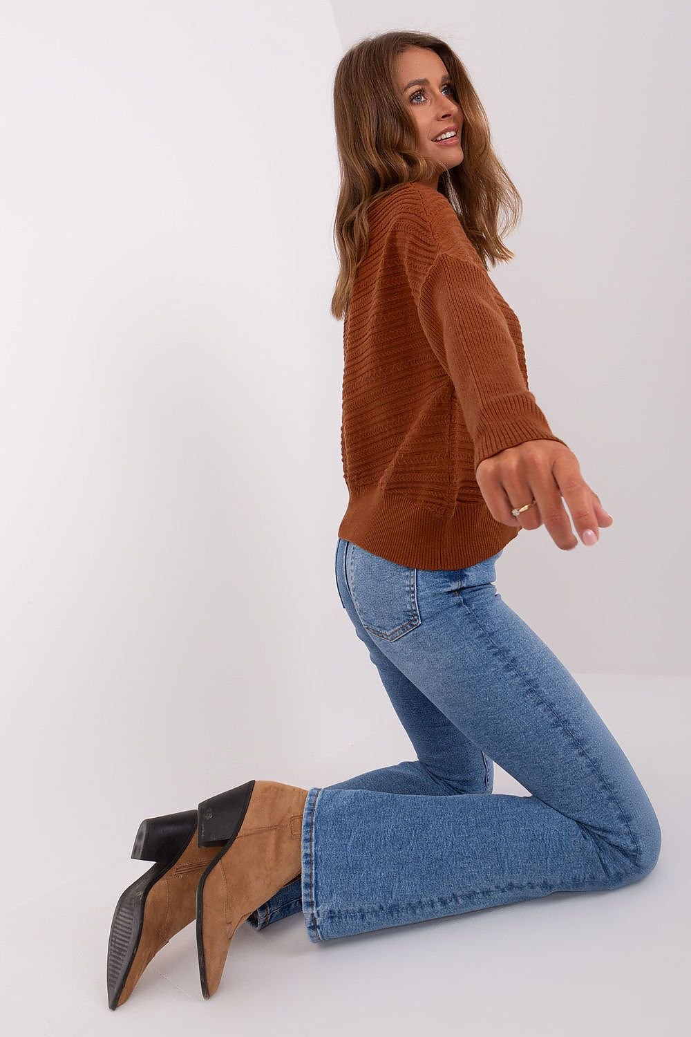 Jumper model 186564 AT - ELEMODA
