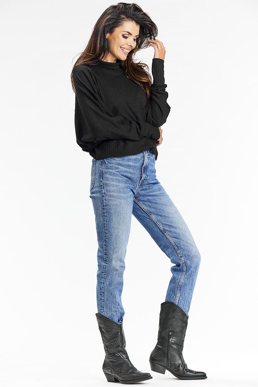 Turtleneck model 200578 awama - ELEMODA