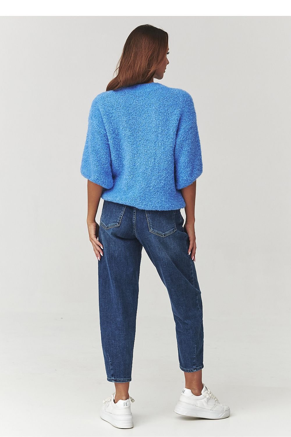 Jumper model 219717 Makadamia - ELEMODA