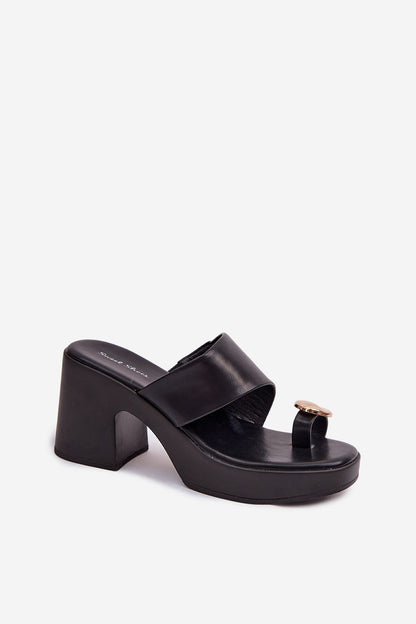  Heeled sandals model 225375 Step in style 