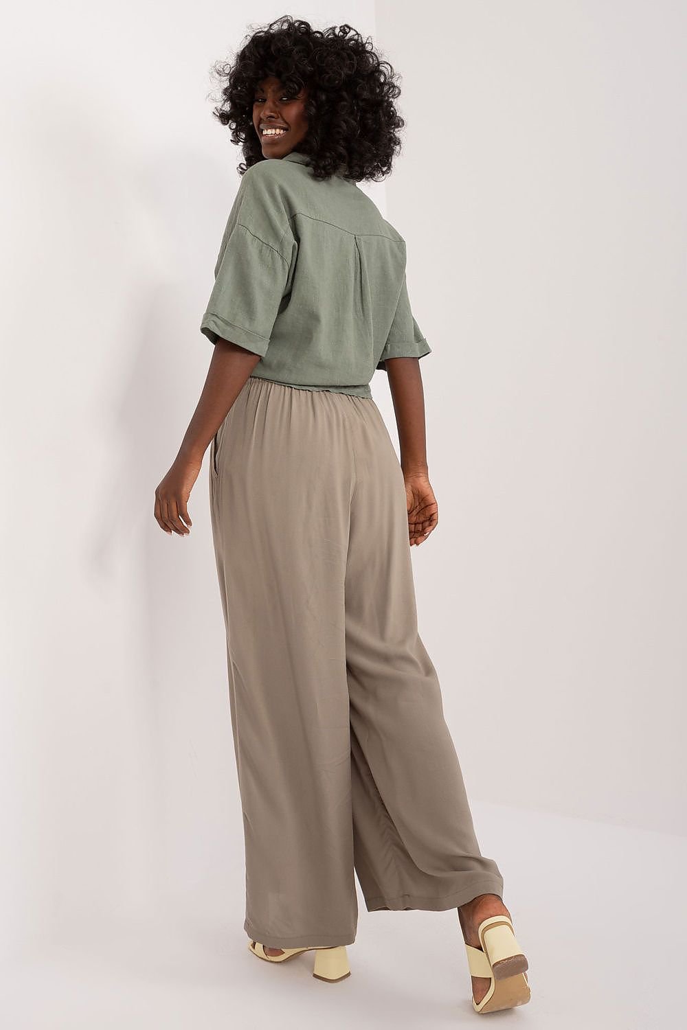 Women trousers model 196901 Sublevel - ELEMODA