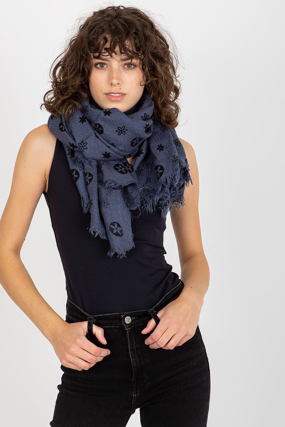 Neckerchief model 174861 AT - ELEMODA
