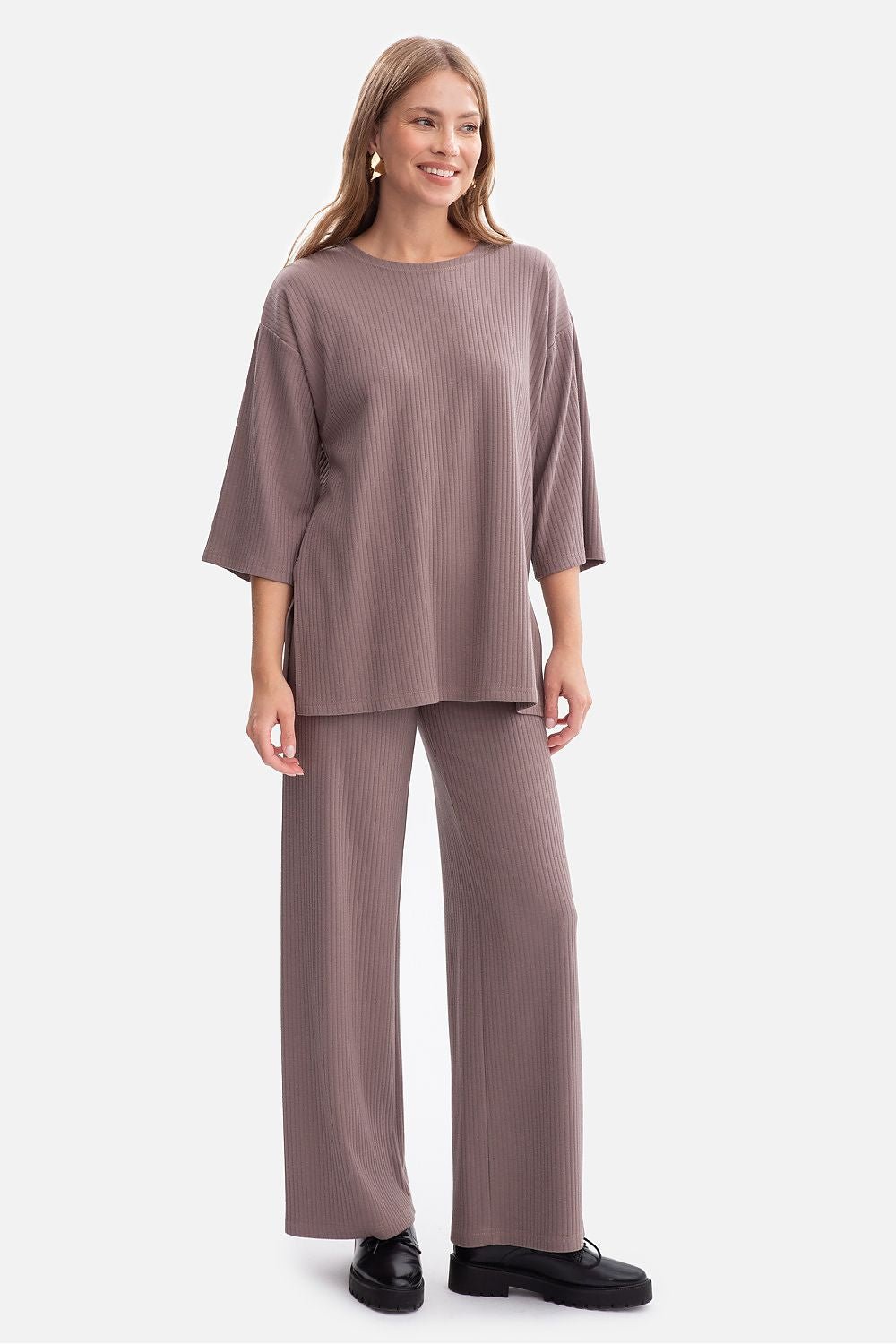 Women trousers model 218661 BeWear - ELEMODA