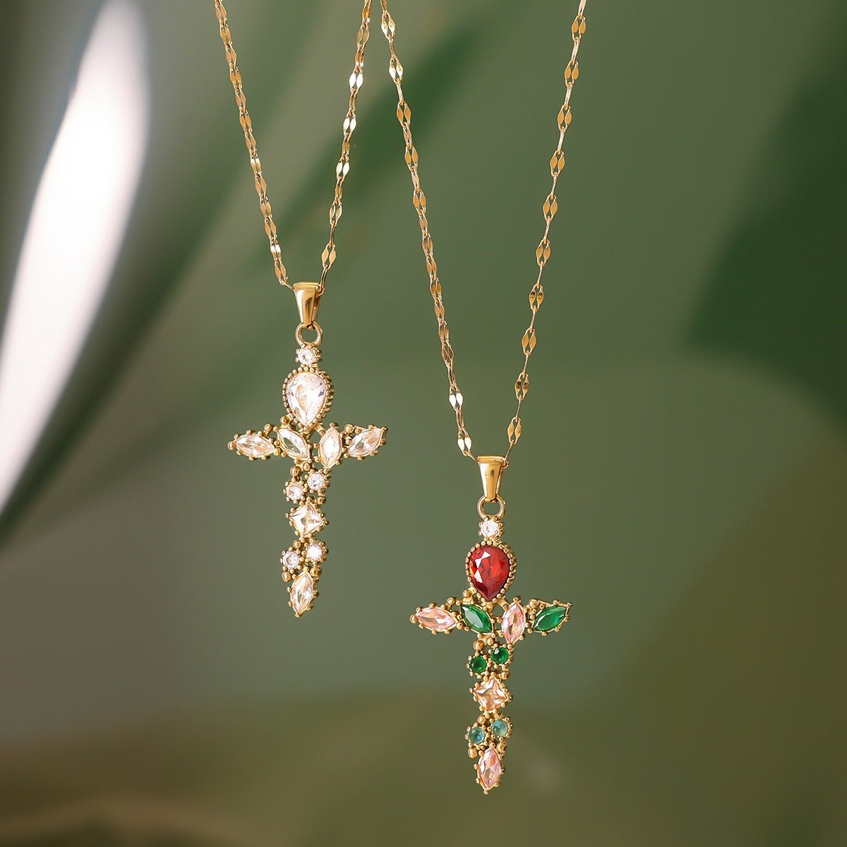 18K Gold Cross Inlaid Gemstone Design Exquisite Fashion Necklace - ELEMODA