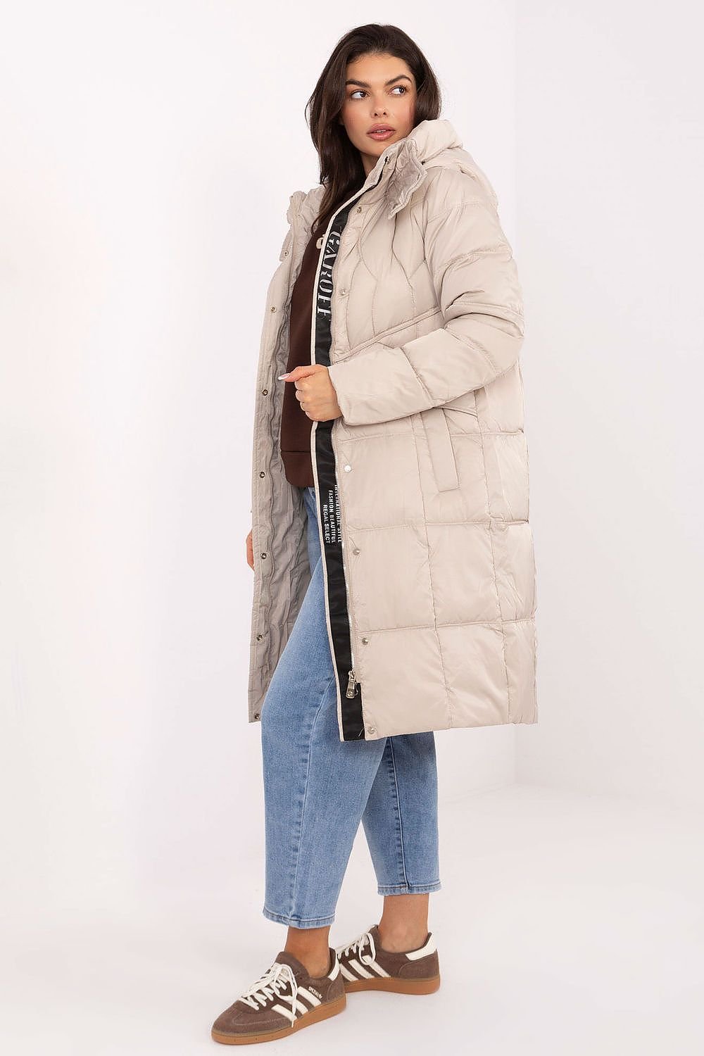 Jacket model 220633 MBM - ELEMODA