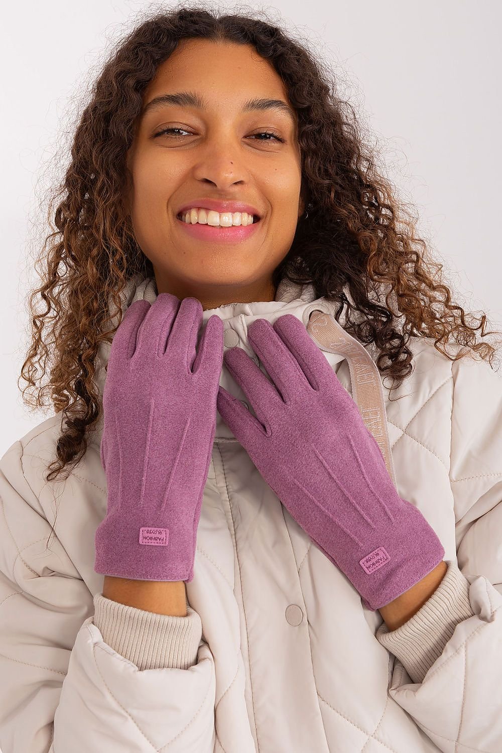Gloves model 190802 AT - ELEMODA