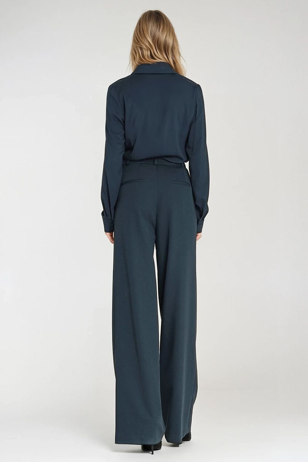 Long sleeve shirt model 218898 Nife - ELEMODA