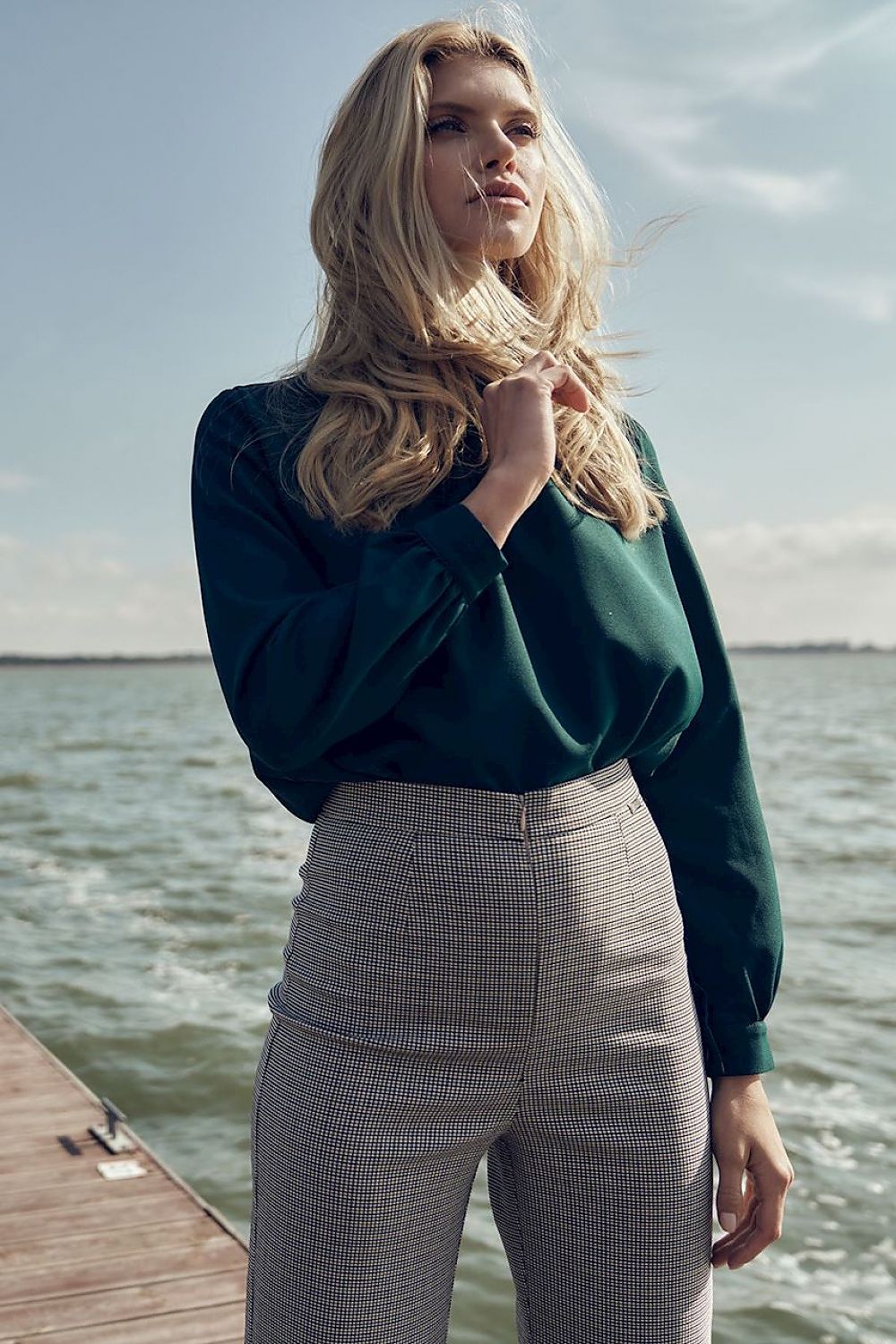 Blouse model 150434 Figl - ELEMODA