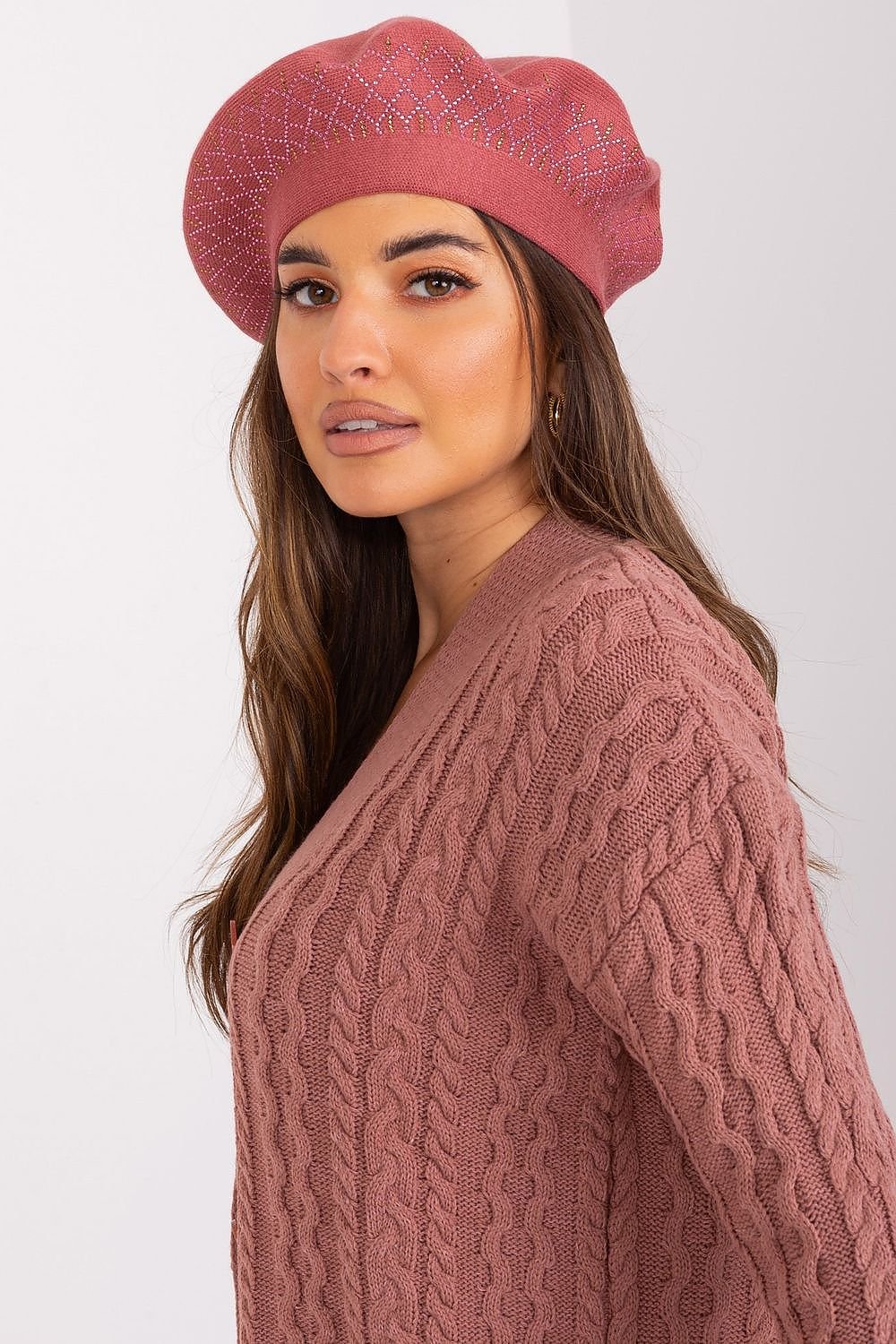 Beret model 208244 AT - ELEMODA