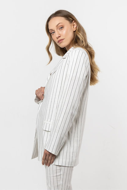 Jacket model 212175 awama - ELEMODA