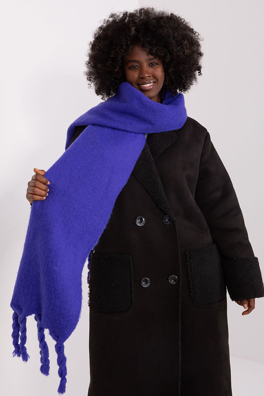Shawl model 189883 AT - ELEMODA