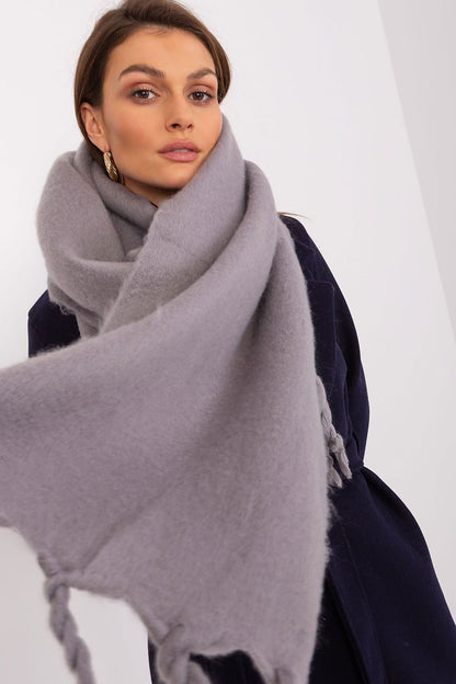 Shawl model 189883 AT - ELEMODA