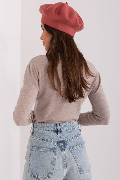 Beret model 185838 AT - ELEMODA