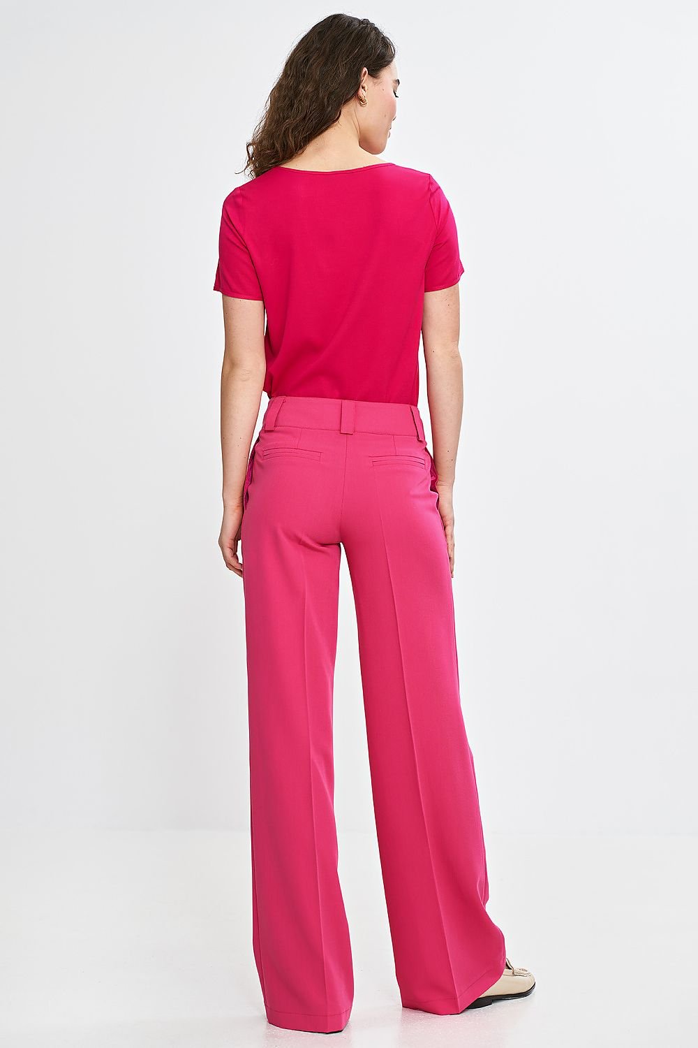 Blouse model 210089 Nife - ELEMODA