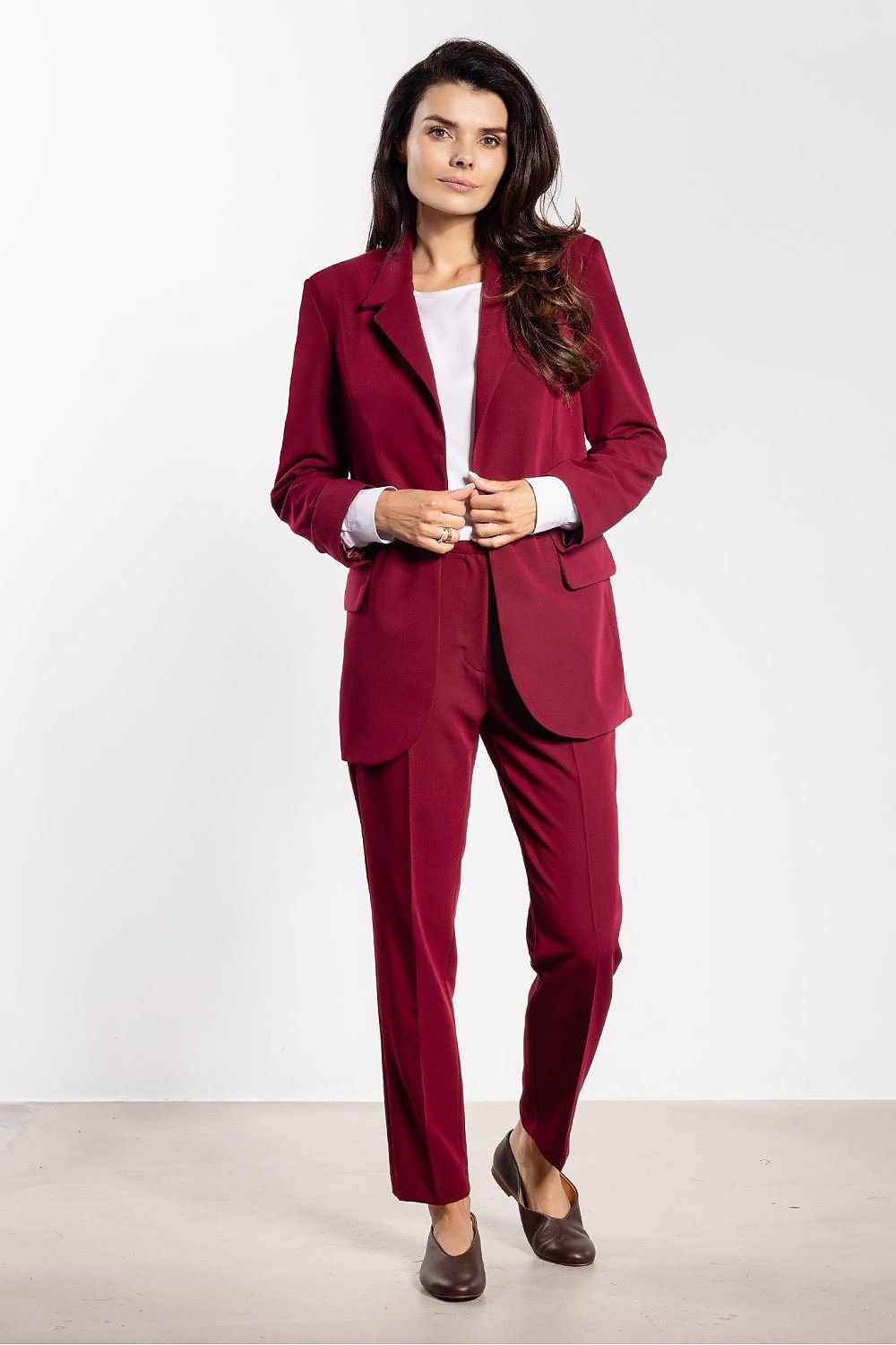 Women trousers model 218976 awama - ELEMODA