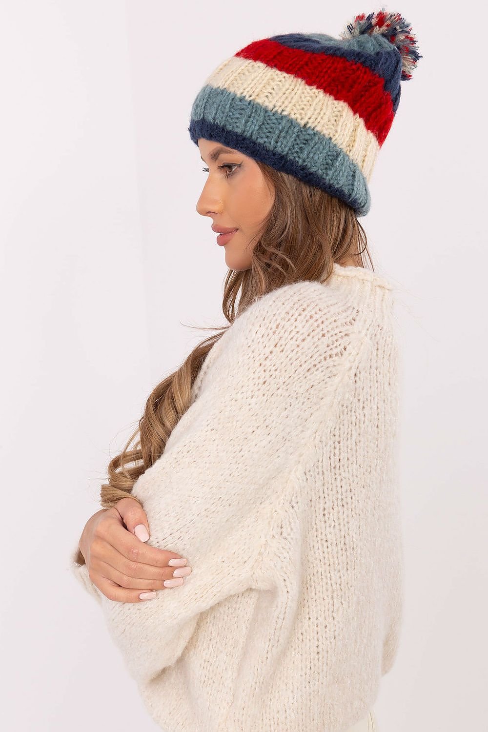 Cap model 203833 AT - ELEMODA