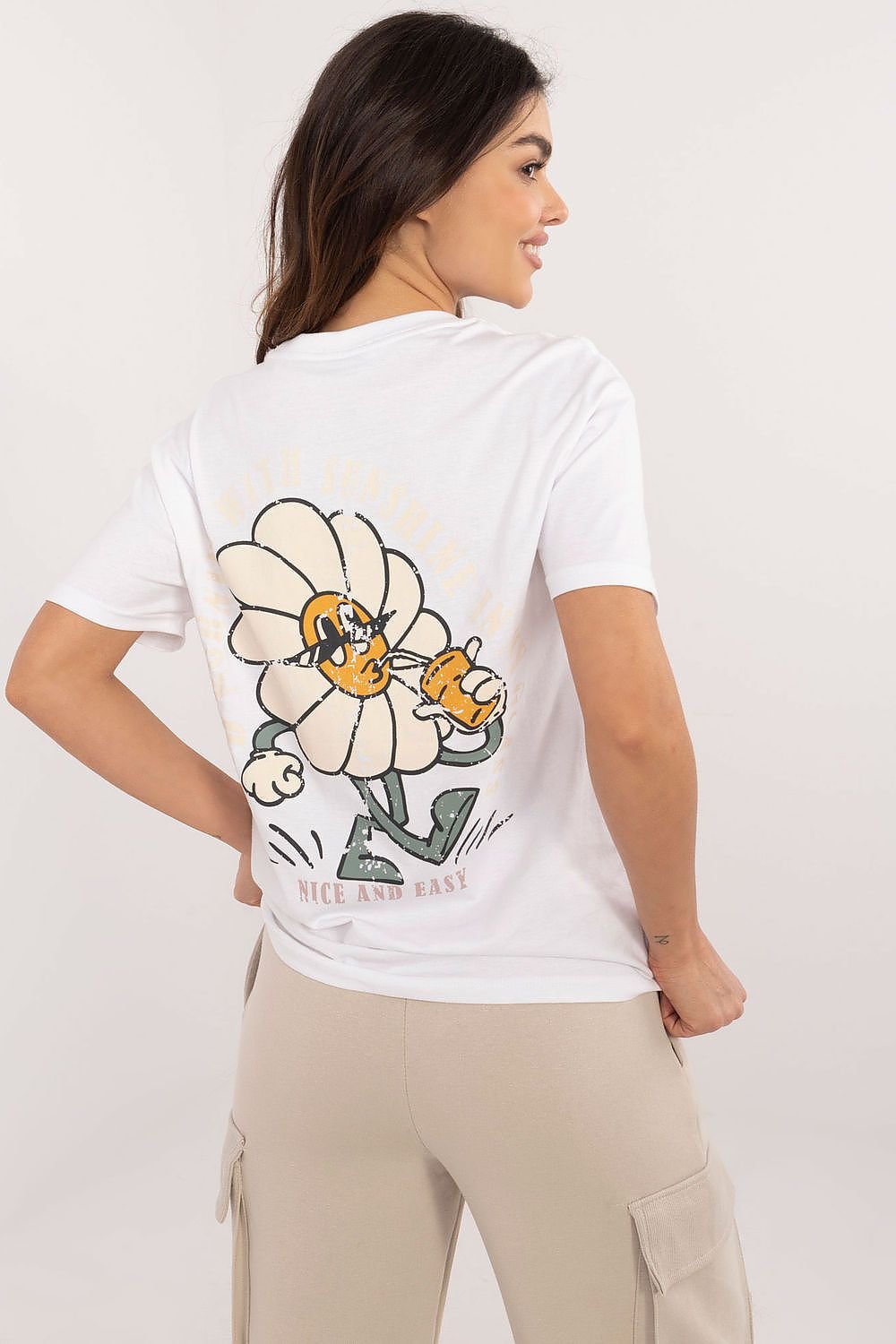 T-shirt model 208740 Sublevel - ELEMODA