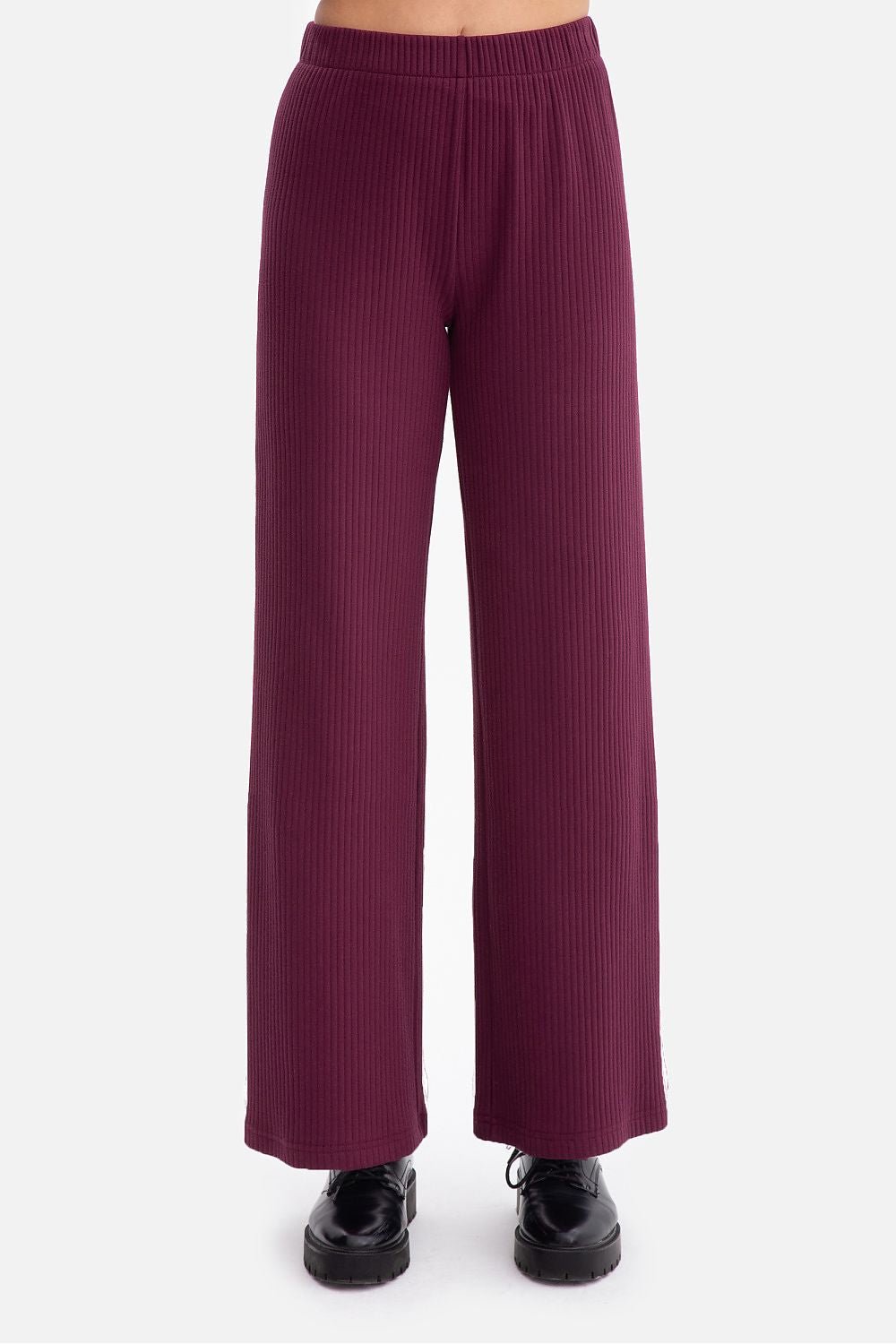 Women trousers model 218661 BeWear - ELEMODA
