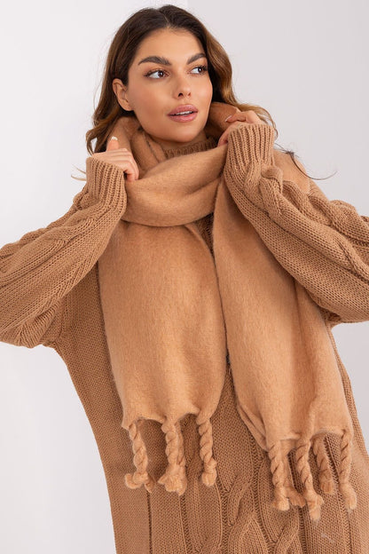 Shawl model 189883 AT - ELEMODA