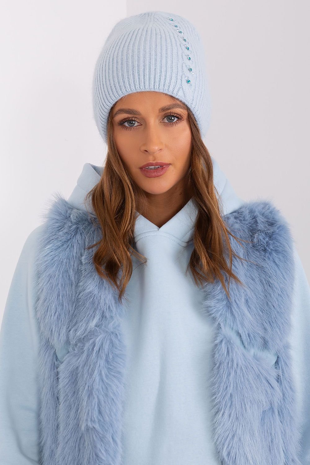 Cap model 189247 AT - ELEMODA