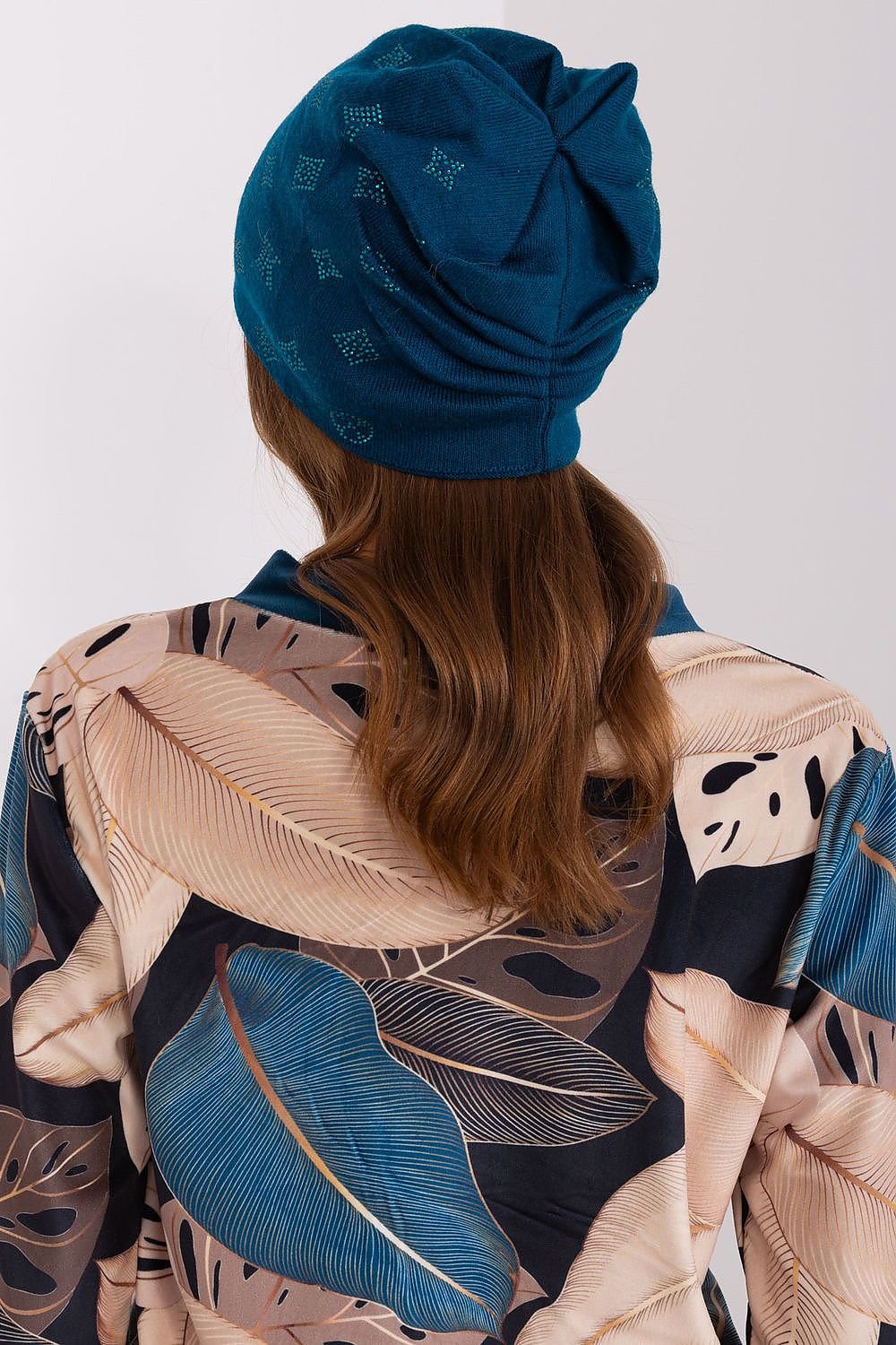 Cap model 189899 AT - ELEMODA