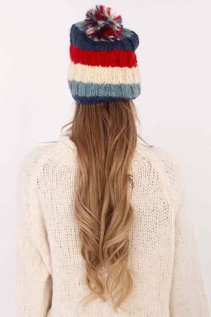 Cap model 203833 AT - ELEMODA