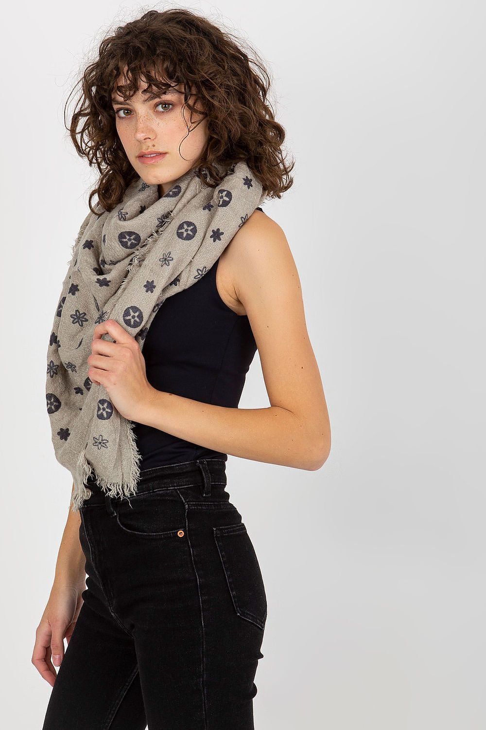 Neckerchief model 174861 AT - ELEMODA