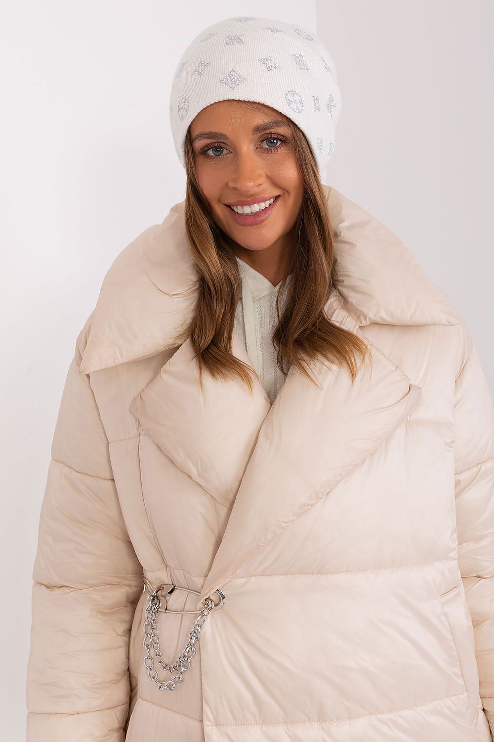 Cap model 189899 AT - ELEMODA