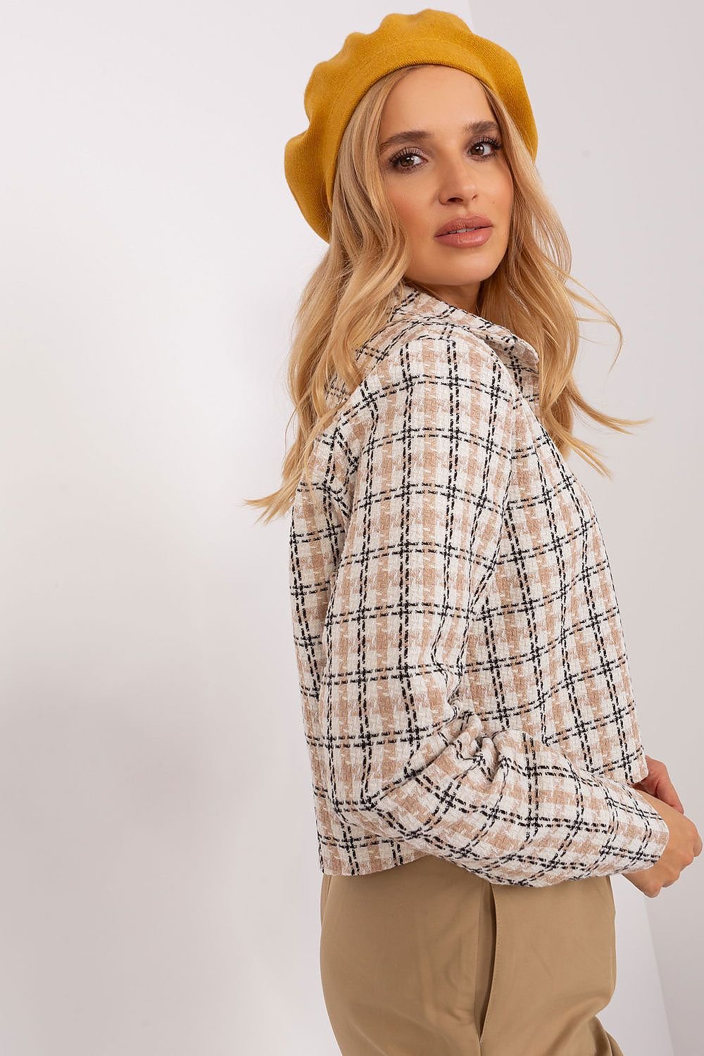 Beret model 185838 AT - ELEMODA