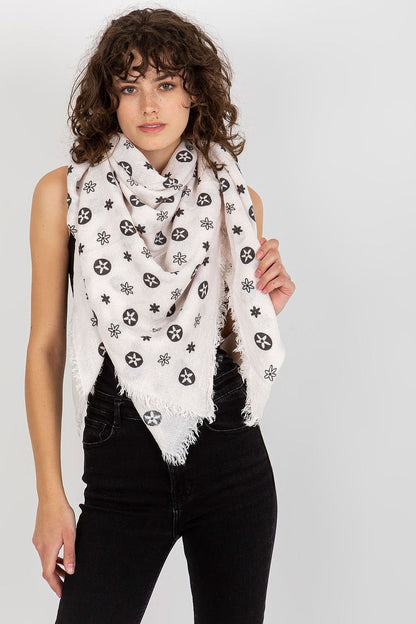 Neckerchief model 174861 AT - ELEMODA