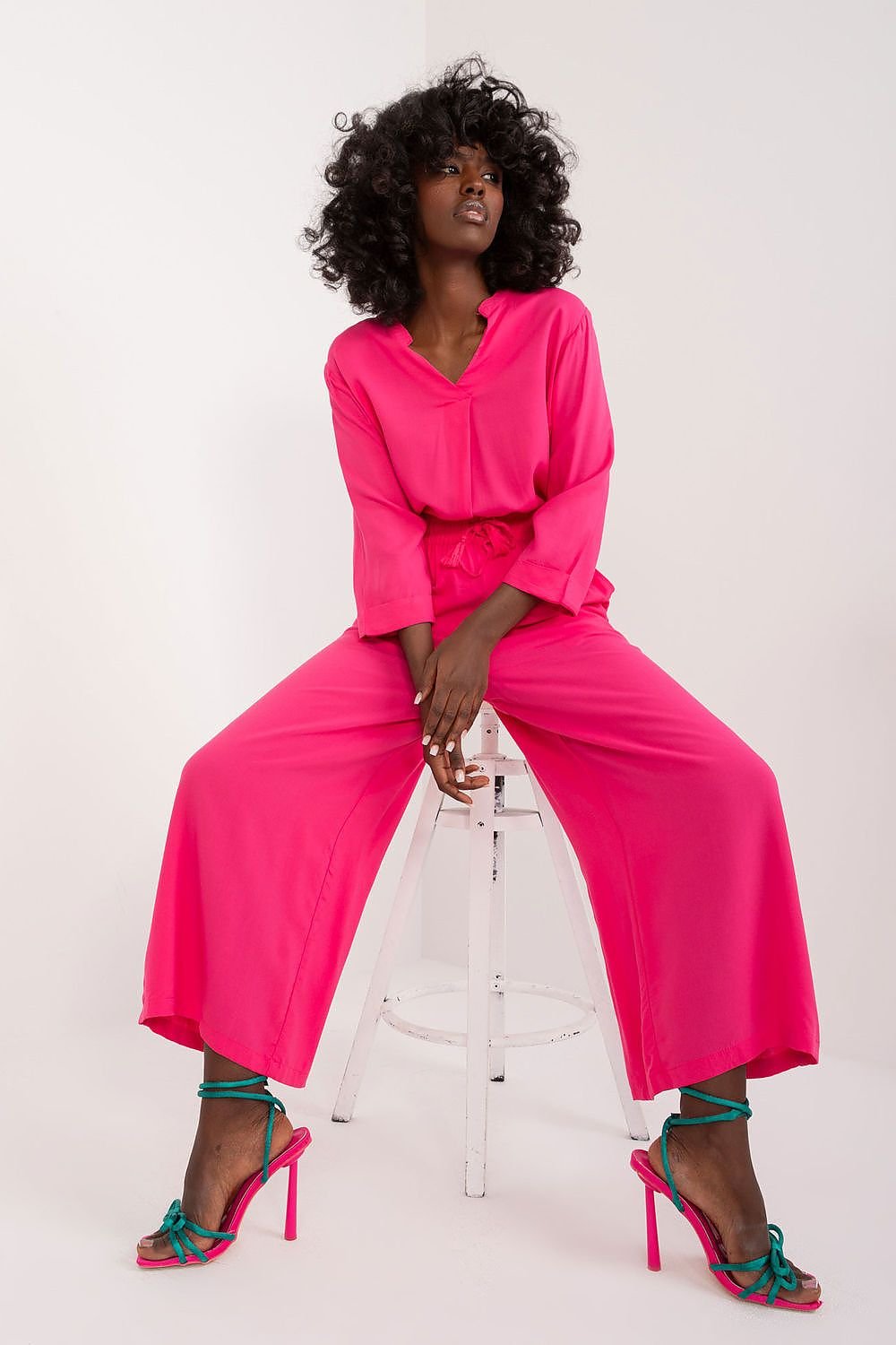 Women trousers model 196901 Sublevel - ELEMODA