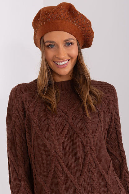 Beret model 208244 AT - ELEMODA