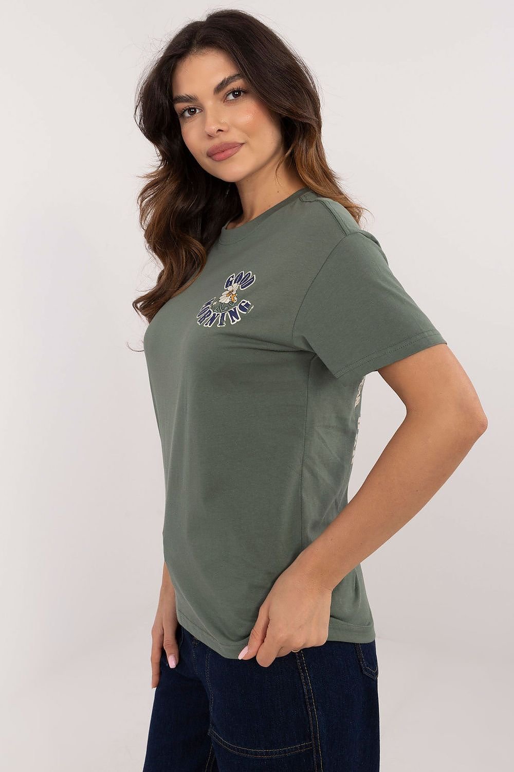 T-shirt model 208740 Sublevel - ELEMODA