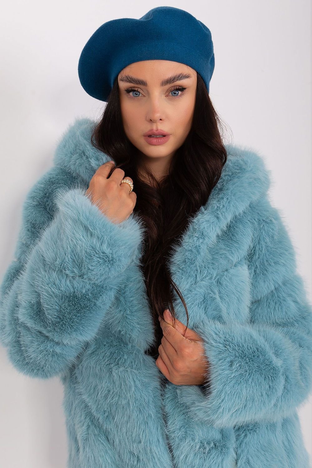 Beret model 185838 AT - ELEMODA