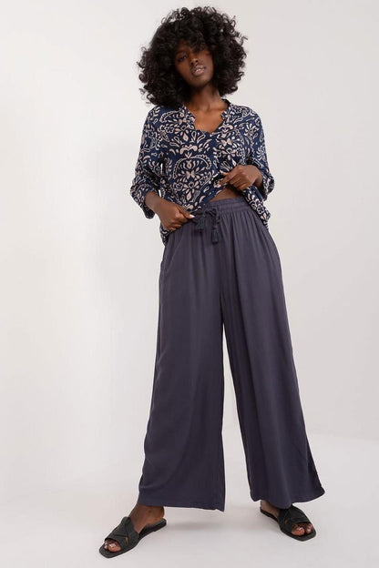 Women trousers model 196901 Sublevel - ELEMODA